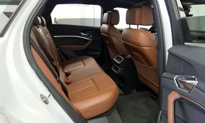Audi e-tron 2022, 141243 км, за 39900000 KRW - фото 12