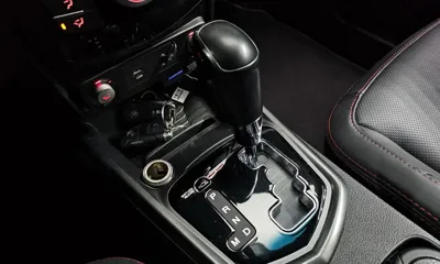 KG_Mobility_Ssangyong TIBOLI 2018, 74011 км, за 10300000 KRW - фото 9