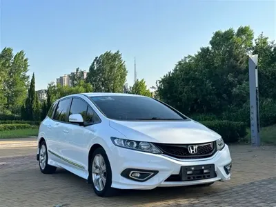 Honda Jade 2013, 150000 км, за 32000 CNY