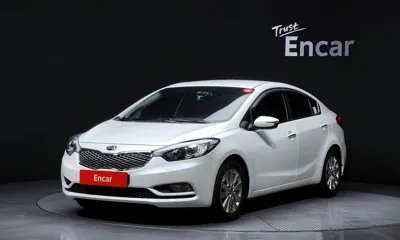 Kia K3 · 2013 год