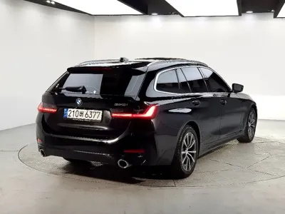 BMW 3-Series 2023, 69159 км, за 33300000 KRW