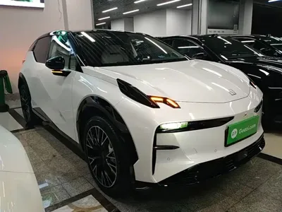 Zeekr X 2024, 3600 км, за 118400 CNY
