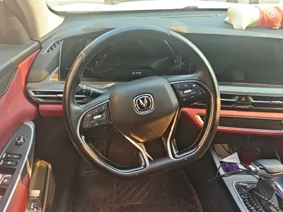 Changan 长安CS75PLUS 2021, 26000 км, за 54800 CNY - фото 15