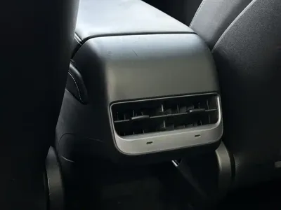 Tesla Model Y 2022, 78000 км, за 162000 CNY - фото 18