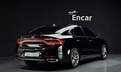 Hyundai Grandeur 2018, 75299 км, за 18000000 KRW