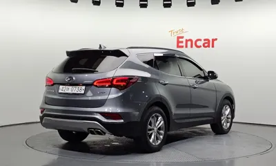 Hyundai Santafe 2016, 176309 км, за 8500000 KRW