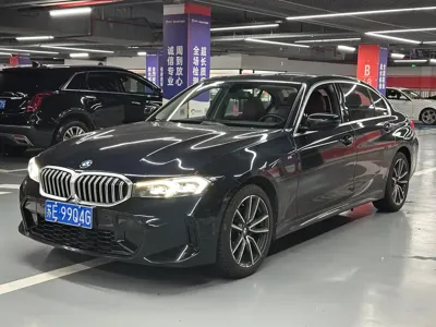 BMW 3 Series 2023, 65000 км, за 137000 CNY - фото 1