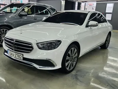 Mercedes-Benz E-Class · 2023 год