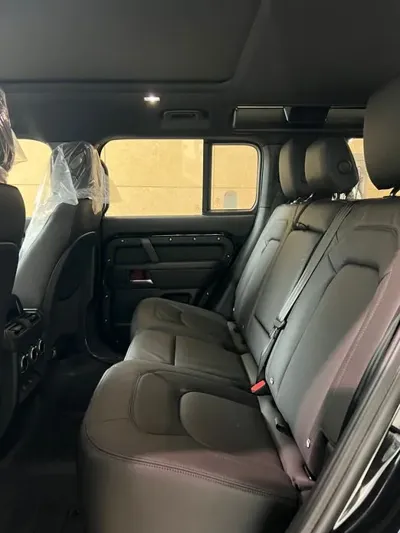 Land Rover Defender 2025, 13500 км, за 0 KRW - фото 8