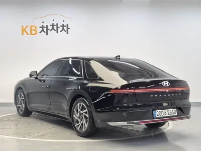 Hyundai Grandeur 2023, 70380 км, за 27490000 KRW