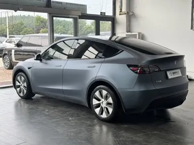 Tesla Model Y 2023, 150000 км, за 142000 CNY