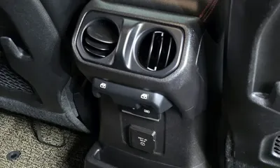 Jeep Wrangler 2019, 62766 км, за 39900000 KRW - фото 19