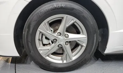 Hyundai Sonata 2020, 66399 км, за 12000000 KRW - фото 5