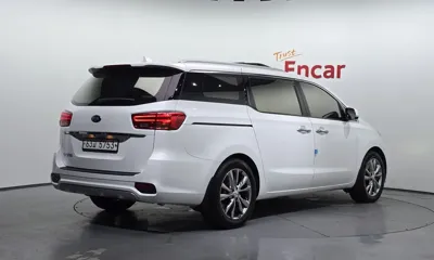 Kia Canival 2019, 158995 км, за 12800000 KRW