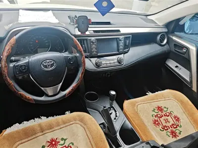 Toyota RAV4 2016, 125100 км, за 57400 CNY - фото 12