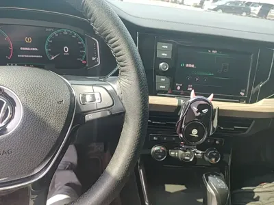 Volkswagen Passat 2019, 79100 км, за 82300 CNY - фото 11