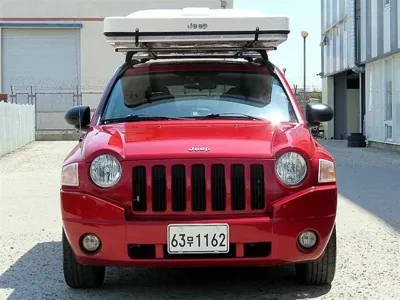 Jeep Compass 2009, 91656 км, за 2890000 KRW - фото 1