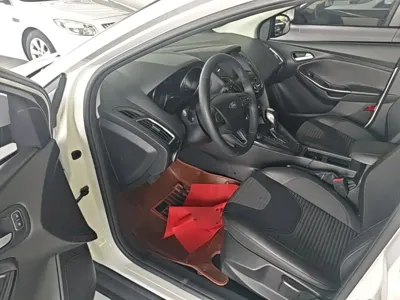 Ford Focus 2017, 63700 км, за 28200 CNY - фото 16