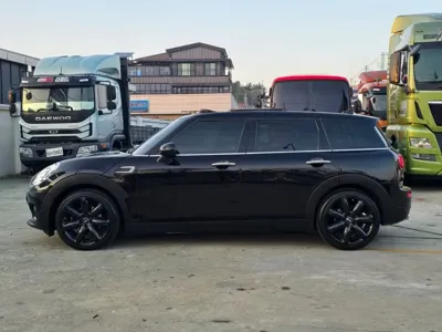 MINI Clubman 2018, 120000 км, за 9900000 KRW