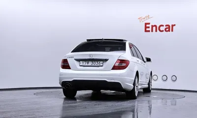 Mercedes-Benz C-Class 2012, 115897 км, за 4100000 KRW