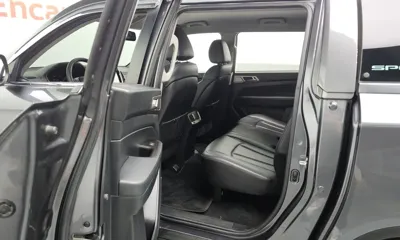 KG_Mobility_Ssangyong Rexton 2018, 130791 км, за 12990000 KRW - фото 19