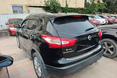 Nissan Qashqai 2017, 82200 км, за 61372.07 CNY