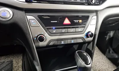 Hyundai Avante 2018, 98723 км, за 9300000 KRW - фото 18