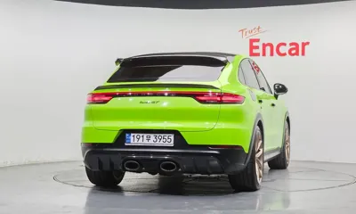 Porsche Cayenne 2022, 49130 км, за 153000000 KRW