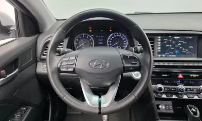 Hyundai Avante 2019, 134123 км, за 8700000 KRW - фото 13