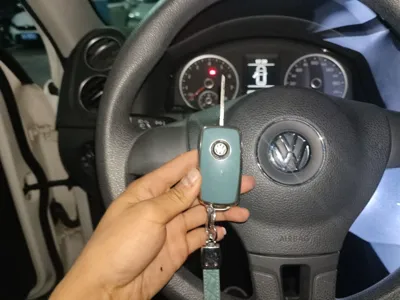Volkswagen Tiguan 2016, 102800 км, за 47300.27 CNY - фото 9