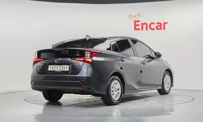 Toyota Prius 2022, 47798 км, за 20000000 KRW
