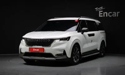 Kia Canival · 2023 год