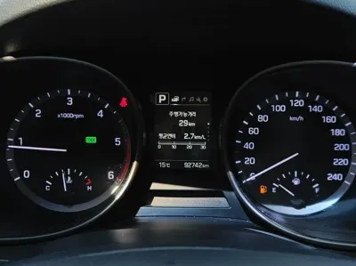 Hyundai Santafe 2018, 92742 км, за 16300000 KRW - фото 8