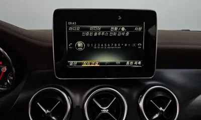 Mercedes-Benz GLA-Class 2018, 87525 км, за 17500000 KRW - фото 16