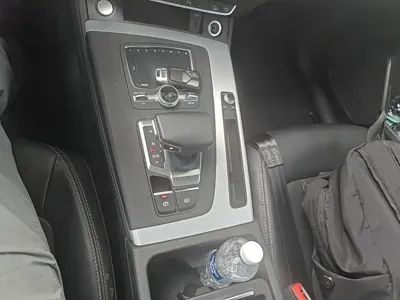 Audi Q5L 2020, 102500 км, за 129300 CNY - фото 14
