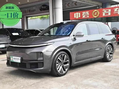 Li Auto Li L9 · 2022 год
