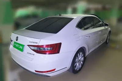 Skoda Superb 2018, 127100 км, за 49240.61 CNY - фото 6