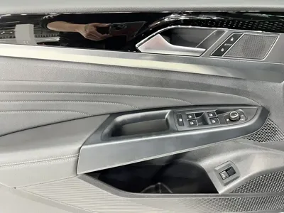 Volkswagen Passat 2023, 46000 км, за 105800 CNY - фото 8