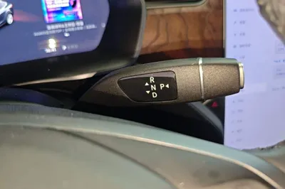 Tesla Model X 2019, 56900 км, за 270060.22 CNY - фото 16
