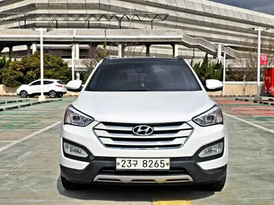 Hyundai Santafe 2015, 147617 км, за 9990000 KRW