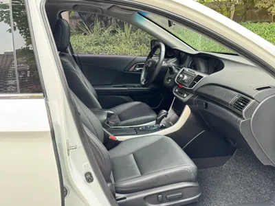 Honda Accord 2015, 134600 км, за 67422.26 CNY - фото 21