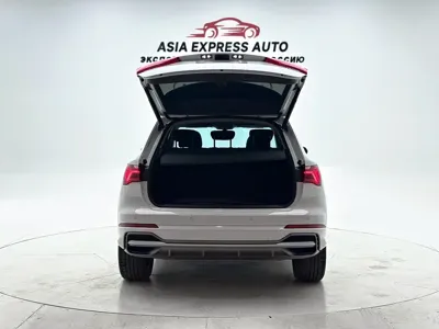 Audi Q3 2021, 29000 км, за 186000 CNY - фото 8