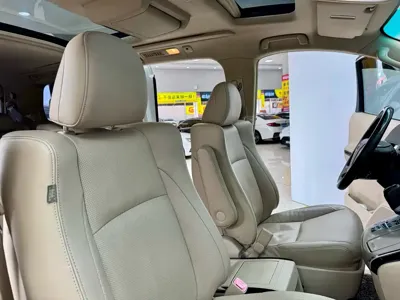 Toyota Alphard 2016, 130000 км, за 143800 CNY - фото 14