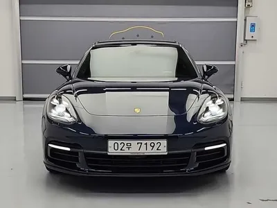 Porsche Panamera · 2018 год