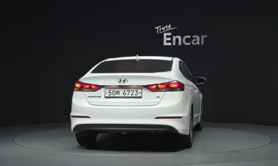 Hyundai Avante 2018, 113184 км, за 8190000 KRW