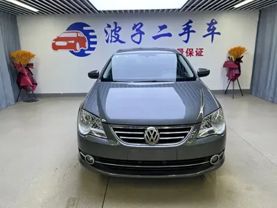 Volkswagen Bora 2011, 114000 км, за 16800 CNY