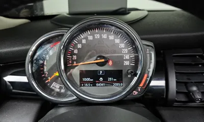 MINI Cooper 2018, 64041 км, за 14500000 KRW - фото 8