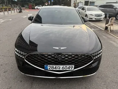 Genesis G90 2023, 24614 км, за 86500000 KRW
