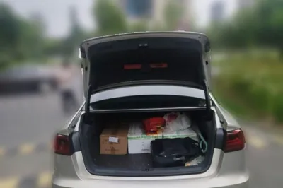 Audi A6L 2018, 407000 км, за 85443.68 CNY - фото 19