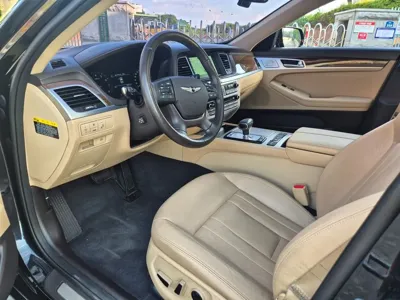 Genesis G80 · 2018 год